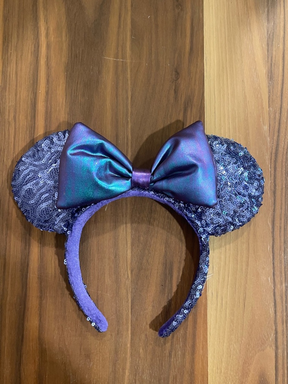 Disney Purple Sequin Minnie Ears Headband with Iridescent Bow